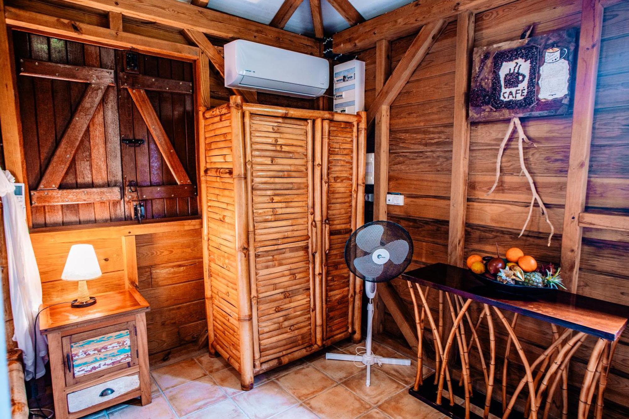 West Indies Cottage Pointe-Noire Esterno foto